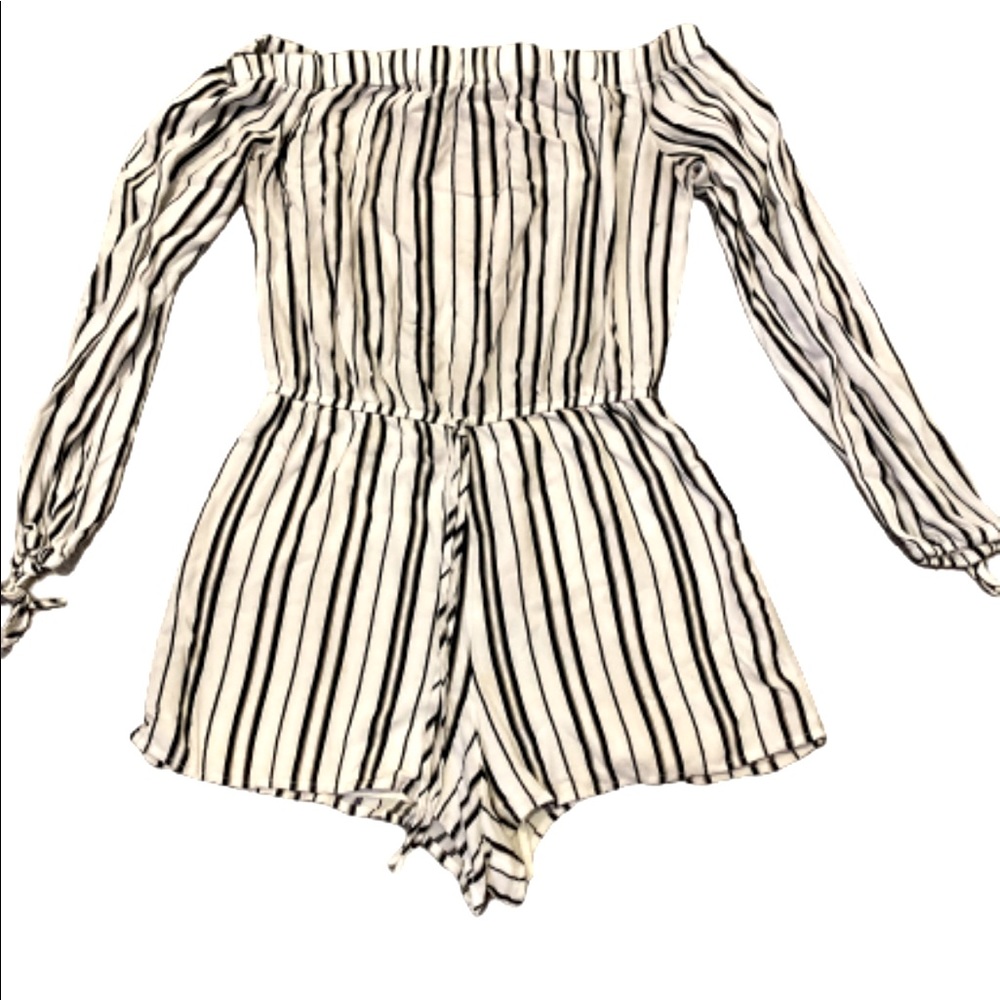 Off the shoulder stripped romper